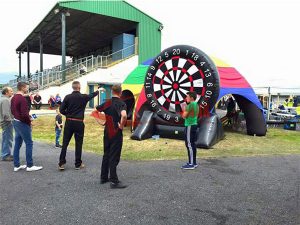Şişme Dart 2018