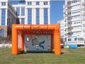 Şişme Penaltı Kalesi